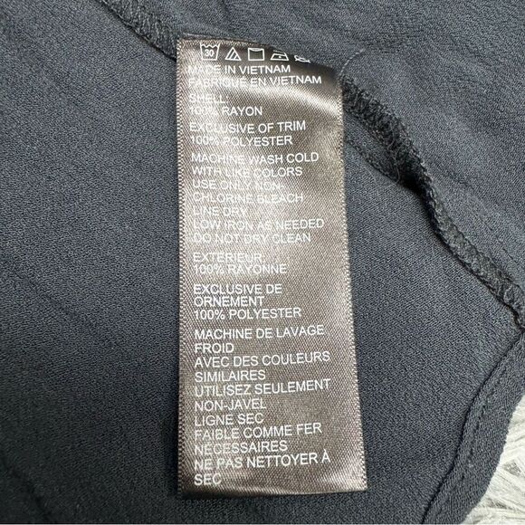 Urban Outfitters Gingham Plaid Daisy Print Dress Size Small NWT - Picture 8 of 9